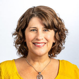 Meet your Posher, Monica